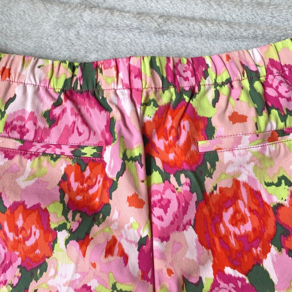 Isaac Mizrahi Live Floral Bermuda Shorts Women 24WP Pink Rose PullOn Stretch NEW - Picture 3 of 7